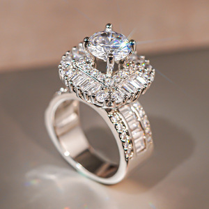 Anello Semplice per Donne, Elegante Accessorio Moda per Uso Quotidiano - Product Image 5