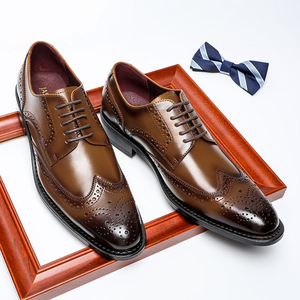 Chaussures décontractées pour hommes en cuir véritable léger, sculptées, antistatiques, antidérapantes, résistantes à l'usure, respirantes, désodorisantes, pour le bureau, les affaires et les mariages - Product Image 2