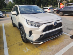 Toyota RAV4 2024 PHEV 2.5L 2WD d'occasion, conduite à gauche, SUV hybride rechargeable, prêt pour l'exportation, véhicule expédié par conteneur - Product Image 3