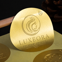 Etiquetas de Vinilo con Logotipo en Relieve Personalizadas de Lujo, Ecológicas, para Envases de Champú, Lápiz Labial y Perfume