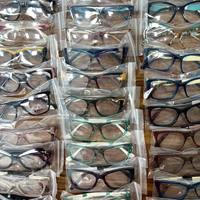 Liquidación de Stock: Monturas Ópticas Unisex Rectangulares de Acetato con Borde Completo, Bisagras de Resorte, Entrega Rápida