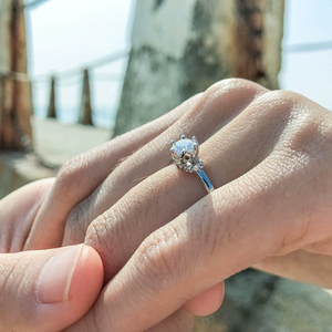 Anillo de Eternidad con Diamantes de Corte Brillante al por Mayor, Engaste de Puntas, Chapado en Rodio/Platino, Plata de Ley 925, Unisex, Marca CD - Product Image 6