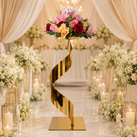 Support floral en métal doré torsadé, vase de sol en spirale, centre de table, chandelier en métal pour décoration de table de mariage, fête ou événement