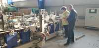 Machine de peinture à profil pour bois, à base d'eau et UV, pour tiges rondes, cadres de portes, sols