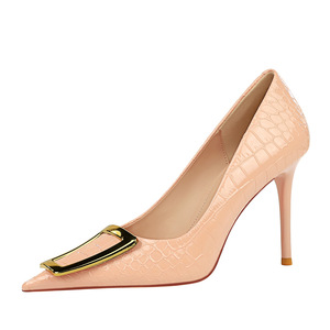 Premium Pattern Pointed Toe High Heels Comfortable Metal Pumps for Women Wholesale - Product Image 5