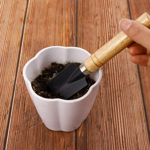 Juego de 3 Herramientas de Jardinería: Pala, Rastrillo y Azadón, Marca Tranrich, para Plantar y Cuidar el Jardín - Product Image 2