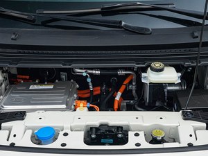 Voiture électrique compacte BYD Seagull blanche, idéale pour la conduite urbaine quotidienne - Product Image 5