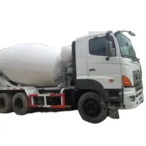 Pengaduk Beton Hinoo 700 Bekas Kualitas Tinggi/Mixer Beton Hinoo Model 700