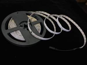 Luz de sinfonía externa sin control con circuito integrado, resistente al agua con epoxi, efecto meteoro y voltaje para marquesinas. - Product Image 2