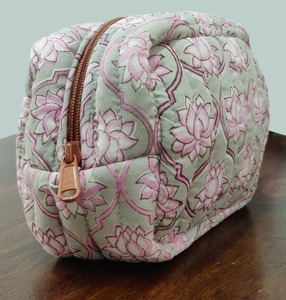 Quilted Cotton <b>Makeup</b> Bag Floral Print Zipper Cosmetic Pouch Travel Toiletry <b>Case</b> - Product Image 1