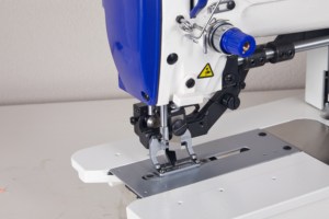 Machine à coudre industrielle domestique JUKKY à entraînement direct haute vitesse pour boutonnières droites sur tissus ordinaires - Product Image 6
