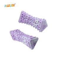 Jouet à mâcher pour chien en TPR durable et non toxique, nouveau design géométrique, vente en gros du fabricant Famipet, jouet couineur pour chien
