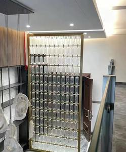 Nouvelle conception de <span class=keywords><strong>carreaux</strong></span> de <span class=keywords><strong>verre</strong></span> suspendus <span class=keywords><strong>en</strong></span> cristal transparent, briques de cristal <span class=keywords><strong>en</strong></span> <span class=keywords><strong>verre</strong></span> avec trous <span class=keywords><strong>pour</strong></span> <span class=keywords><strong>cloison</strong></span> murale - Product Image 3