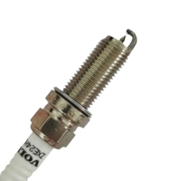 Bougies d'allumage OEM Iridium Platinum de haute qualité ZXE24HLR7 31673604 ciblées pour les véhicules haute performance