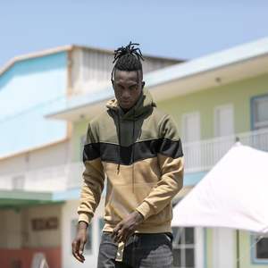 Sweat-shirts d'hiver à manches longues pour hommes, de qualité supérieure, sur mesure, doublés, délavés, teints en pièce, en polyester, à séchage rapide, imprimés en relief - Product Image 5