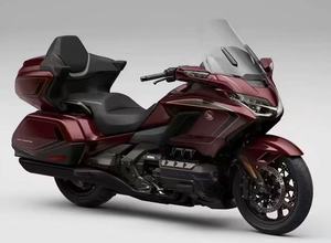 Honda Gold Wing GL1800 de Doccasion |   Motocicleta de Lujo con Motor de Seis Cilindros en Línea de 1800cc, a Gasolina, con Sistema de Audio, Honda Gold Wing GL1800 1800 - Product Image 4