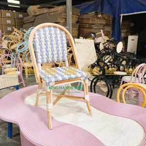 Chaise pour enfants en rotin élégant fabriqué à la main durable confortable élégant pour la récréation pour le salon extérieur et la cuisine ou la chambre - Product Image 6