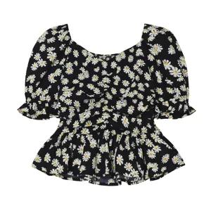 Summer 2022 New Arrivals Guangzhou Womens Blouses Factory Short Sleeve Sweet Chiffon Floral Print Daisy Ladies Top