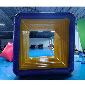 Jeu <span class=keywords><strong>d</strong></span>'<span class=keywords><strong>activité</strong></span> de parc <span class=keywords><strong>d</strong></span>'attractions multijoueur de rouleau <span class=keywords><strong>d</strong></span>'<span class=keywords><strong>eau</strong></span> <span class=keywords><strong>d</strong></span>'herbe de pelouse cubique gonflable extérieure commerciale pour des événements - Product Image 1