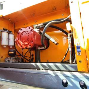 Excavatrice sur chenilles Hyundai 485L d'occasion avec moteur, pompe et engrenages - Haute performance, prix bas, à vendre - Product Image 3