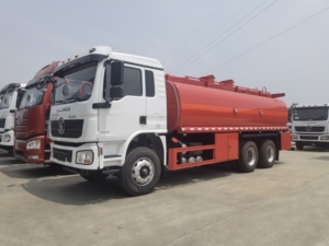 <span class=keywords><strong>Camion</strong></span> de <span class=keywords><strong>transport</strong></span> de carburant SHACMAN L3000 20000 litres diesel/<span class=keywords><strong>essence</strong></span>/gazole, <span class=keywords><strong>camion</strong></span> citerne, <span class=keywords><strong>camion</strong></span> de ravitaillement, bon prix - Product Image 4