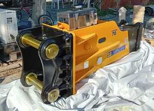 SOOSAN SB70 BOX TYPE Breaker MAIN BODY PRODUCT DIRECT FACTORY SUPPLY ONE YEAR WARRANTY STANDARD FEATURES INCLUSIVE - Product Image 5