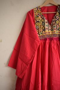 Vestido largo bordado |   Vestido de Algodón Hecho a Mano |   Vestido Bohemio Holgado |   Vestido Étnico de Verano |   Vestido Afgano con Cuello en Forma de Y - Product Image 4
