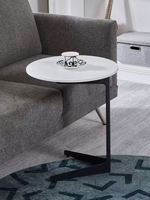 Kleiner Couchtisch aus Kohlenstoffstahl mit Steinplatte