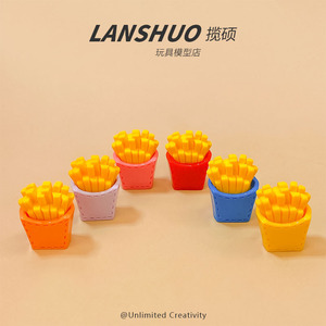 Aimants de réfrigérateur en résine plastique en forme de frites miniatures, ensemble multicolore pour la décoration et les cadeaux d'anniversaire - Product Image 4