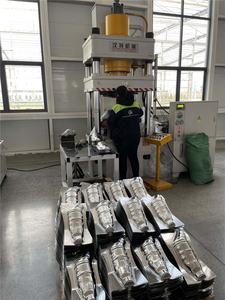 Auspuff Auto katalysator Modell Fahrzeug katalysator Unterstützung Anpassung Standard 409 Edelstahl catlytic - Product Image 2