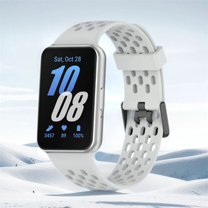 Bracelet respirant pour montre connectée <span class=keywords><strong>Huawei</strong></span> <span class=keywords><strong>Band</strong></span> 11 Pro, bracelet de sport en silicone, bracelet de remplacement, accessoires pour bracelet de poignet - Product Image 4