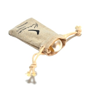 Sac à bijoux en lin et coton avec cordon de serrage et logo personnalisé, pochette portable pour ranger les colliers et les bracelets, pour la présentation des bijoux - Product Image 5