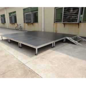 Scène moderne en aluminium réglable en hauteur pour les fêtes - Product Image 1