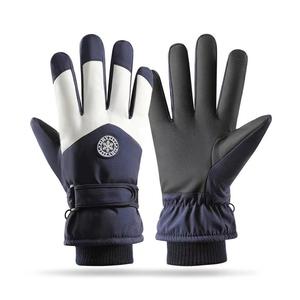 Ski d'hiver réglable pour couples, épaissi, thermique, avec écran tactile antidérapant, imperméable, résistant au froid, pour la randonnée - Product Image 3