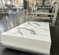 Panneau mural en marbre UV moderne, durable et imperméable, personnalisable pour les projets commerciaux, hospitaliers, de bureaux, de chambres et de salons
