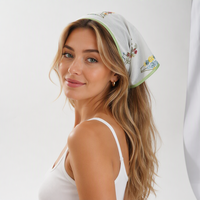 Eleganter Damen-Kopfwickel Grau-Grün Geometrische Blumenstickerei Spitzenbesatz Vintage Ländlicher Dekorativer Kopfschmuck