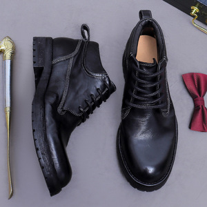 Zapatos Casuales Hechos a Mano Elegantes y Lujosos, Zapatos de Negocios Modernos, Botas de Cuero Estilo Italiano para Caballero - Product Image 3