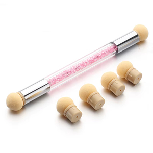 <span class=keywords><strong>Pincel</strong></span> <span class=keywords><strong>de</strong></span> doble punta <span class=keywords><strong>con</strong></span> mango <span class=keywords><strong>de</strong></span> diamante para decoración <span class=keywords><strong>de</strong></span> uñas, herramienta <span class=keywords><strong>de</strong></span> punteado <span class=keywords><strong>de</strong></span> silicona y esponja acrílica <span class=keywords><strong>con</strong></span> práctico cepillo para uñas - Product Image 1