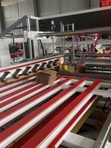 Qzd Driefasige 380V-Spanning Goedkope Automatische Vouwlijmmachines Voor Golfkarton - Product Image 6