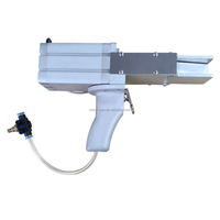 Installateur automatique pneumatique de doigts pour plumeuse de volailles, pour ligne d'abattage, construction en acier