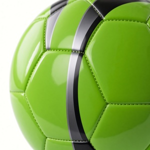 Ballons de football PVC de haute qualité avec logo personnalisé, nouveau style, couture machine, haute rétention d'air, taille 5, vente en gros - Product Image 4