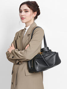 Tas Selempang Wanita Mewah Gaya Vintage Bahan Suede Imitasi Model Bowling dengan Dua Pegangan, Tas Bahu - Product Image 5