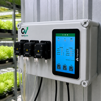 Système intelligent de contrôle de la fertigation avec auto-calibrage PH/EC pour la distribution de nutriments hydroponiques en serres agricoles