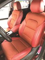 Tissu en polyester écologique 1,3 mm, résistant à l'abrasion et évacuant l'humidité pour l'intérieur automobile, les canapés, les sacs et les coussins de maison