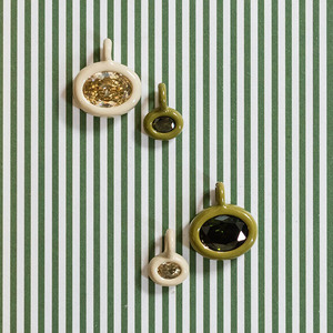 Mini pendentif ovale en émail avec breloques <span class=keywords><strong>colonne</strong></span> <span class=keywords><strong>de</strong></span> cristal couleur macaron et pierre <span class=keywords><strong>de</strong></span> naissance, collier <span class=keywords><strong>de</strong></span> fête mignon pour femme, bijoux DIY - Product Image 5