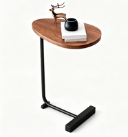 Table basse en fer moderne au design industriel, avec rangement, design écologique pour le mobilier de salon