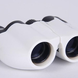 Binoculares 10x22 con Revestimiento Antirreflectante, Pupila de Salida de 12 mm, Uso Civil, Viajes al Aire Libre, Observación de Conciertos - Product Image 2