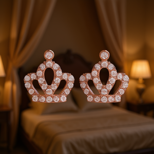 E1289 Pendientes de corona de oro rosa con diamantes de imitación de cristal para mujer, joyería de fiesta, diseño bonito y moderno - Product Image 2