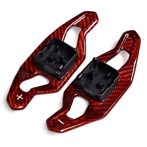 L'extension de manette de vitesse de volant en fibre de carbone <span class=keywords><strong>rouge</strong></span> convient à <span class=keywords><strong>Audi</strong></span> A3 8V S3 RS3 A4L S4 A5 SQ5 S5 RS4 B8 B9 A6 A7 <span class=keywords><strong>TT</strong></span> R8 Q3 Q5 - Product Image 4