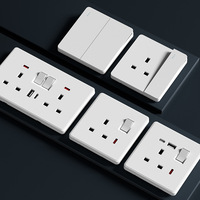 Plaque murale de luxe or champagne brossé, prise britannique standard 13A avec port USB et interrupteur double pôle CA pour projets haut de gamme